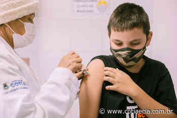 Cotia aplicou 1.496 doses de vacinas no 'Dia D' de multivacinação - Cotia e Cia