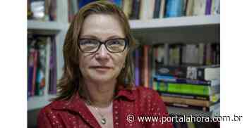 Exista! Coletivo feminista é criado em Imbituba após união de mulheres em debate; lançamento terá conversa com a escritora Marlene de Fáveri - Portal AHora