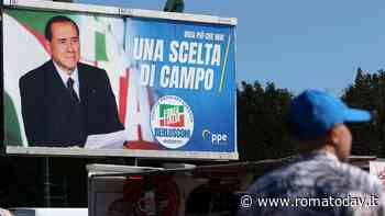 Berlusconi in campo a Roma presenta i suoi candidati: "Statuto speciale per la Capitale"