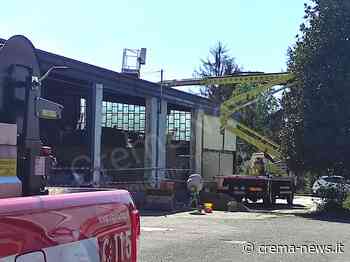 Cade dal tetto e muore - Crema News