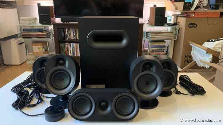 SteelSeries Arena 9 speakers