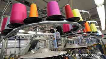 La maglieria sui banchi: a Carpi, aziende, scuola e istituzioni alleate per la formazione di figure tecniche specifiche - ModenaToday