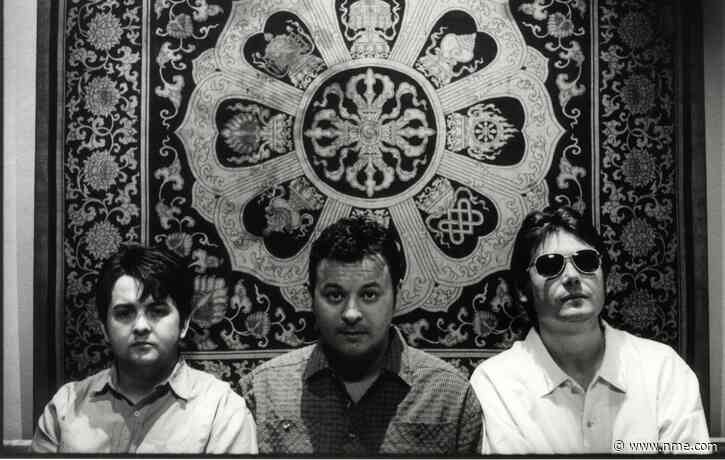 Manic Street Preachers share unreleased track ‘Studies In Paralysis’