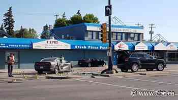Northeast Calgary intersection reopened hours after three-vehicle collision