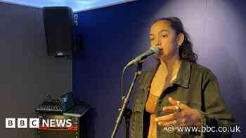 Gloucester charity The Music Works supports young musicians - BBC