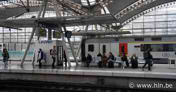 Man (22) wordt opgepakt met gestolen elektrische fiets aan station - Het Laatste Nieuws