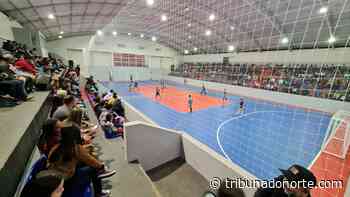 Faxinal entrega reforma de ginásio de esportes - Tribuna do Norte Apucarana - Tribuna do Norte