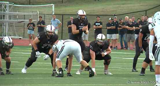 Before they're at Baylor, Vandegrift and Drippings Springs QBs meet Friday night