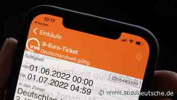 Grüne in Sachsen für Nachfolger des 9-Euro-Tickets - Süddeutsche Zeitung - SZ.de