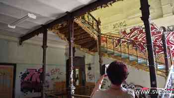 Vereine in Schwerin : Vereinsmitglieder wollen das Schloss in Raben Steinfeld retten - svz – Schweriner Volkszeitung