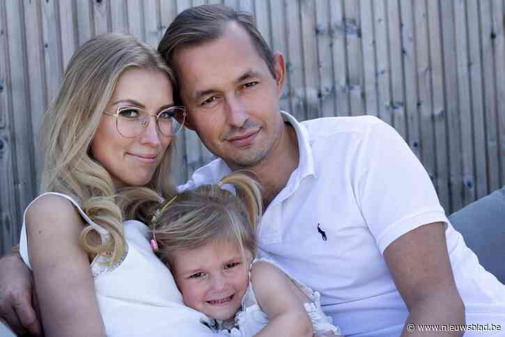 Terminaal zieke Shauni (29) zoekt manieren om herinneringen te maken met dochter: “Hopelijk zijn die brieven die ik heb geschreven genoeg”