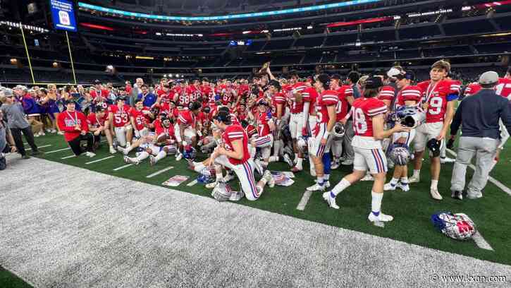 HALFTIME: Westlake leads Ridge Point 21-14