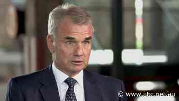 Snowy Hydro boss says 'clash of ideas' with Energy Minister sparked resignation