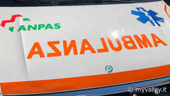 Clusone, auto contro un muro in centro - MyValley.it notizie! - MyValley.it