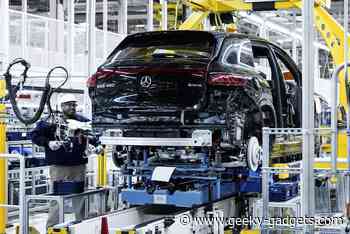 Mercedes EQS SUV production starts in the US