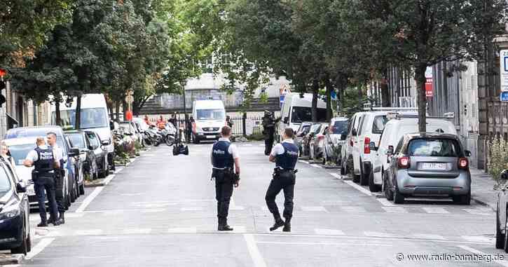 Transporter rast in Restaurants: Fahrer vor Gericht