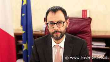Elezioni. Il ministro Patuanelli a Caserta per presentare i candidati 5 Stelle - CasertaNews