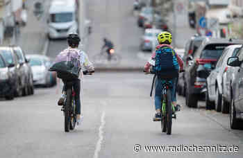 Besser mit dem Rad als mit dem Elterntaxi zur Schule - Radio Chemnitz