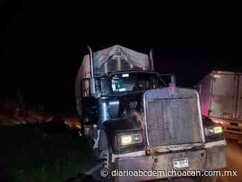 Camión torton arrolla a policías comunales en un retén, en Paracho; uno falleció - Diario ABC de Michoacán