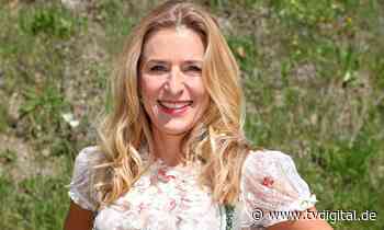 Schlagersängerin Stefanie Hertel bald bei „Dahoam is Dahoam“ - TV Digital