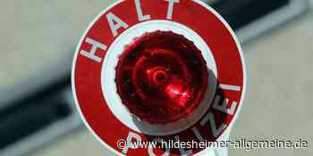 Mehr als fünf Promille: Betrunkene schmeißen auf A7 bei Hildesheim Flasche aus fahrendem Auto - www.hildesheimer-allgemeine.de