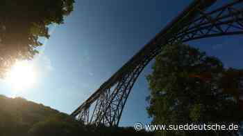 Bau - Deutschlands höchste Eisenbahnbrücke ist 125 Jahre alt - Wirtschaft - Süddeutsche Zeitung - SZ.de