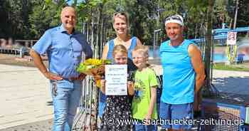 Heidebad Schmelz begrüßt 40 000. Badegast der Saison - Saarbrücker Zeitung