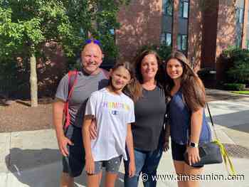 SEEN: Were you Seen at move-in day at The College of Saint Rose 2022?