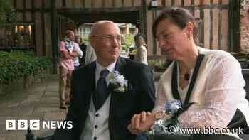 Coventry City of Culture volunteers tie the knot - BBC
