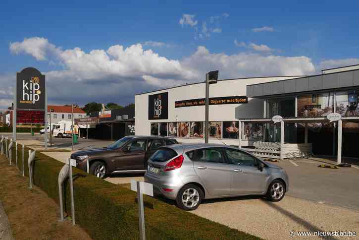 Winkel van Kip en Hip sluit de deuren, het bedrijf Chicken Masters en het kip-aan-het-spitkraam op zaterdag blijven behouden