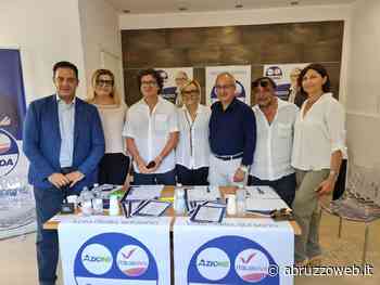 ELEZIONI, IV-AZIONE: INAUGURATO COMITATO ELETTORALE A PINETO | Ultime notizie di cronaca Abruzzo - AbruzzoWeb - Abruzzoweb.it