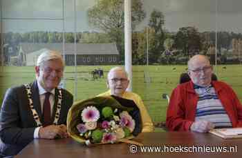 Echtpaar Buitendijk-Bons uit Numansdorp 65 jaar getrouwd - Hoeksche Waard Nieuws - Hoeksche Waard Nieuws