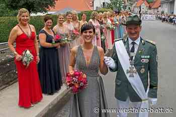 Weine ehrt Königspaar mit Parademarsch - Büren - Westfalen-Blatt