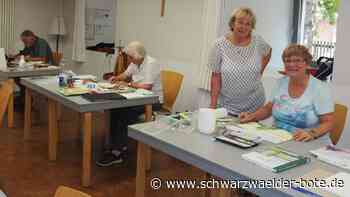 Kreativität in Sulz - Malkurs mit Brigitte Vosseler lockt Künstler aus Berlin - Schwarzwälder Bote