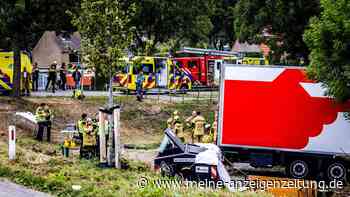 Sattelschlepper rast in Grillparty – mehrere Tote