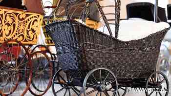 Deutsches Kinderwagenmuseum in Schloss Moritzburg Zeitz gilt als „einzigartige Sammlung“ - Mitteldeutsche Zeitung