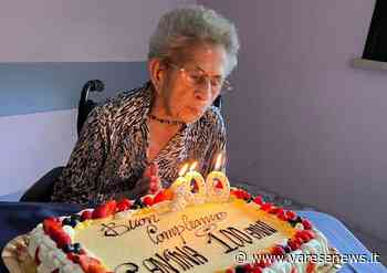 Grande festa alla Rsa Camelot di Gallarate per i 100 anni di Santina - varesenews.it