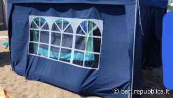 Monopoli, in spiaggia con una maxi tenda: multata famiglia di Bari - La Repubblica