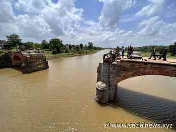 Restoration work at collpased British era bridge in MP begins - Social News XYZ