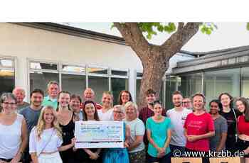 St. Joseph in Sindelfingen spendet - 10 000 Euro für ein Flüchtlingsheim - Kreiszeitung Böblinger Bote