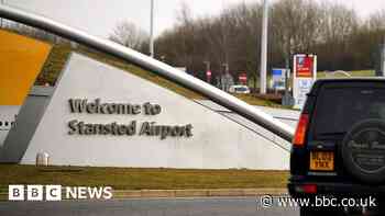 Drop-off fees hiked at most busy airports - RAC