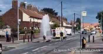 Huge water leak springs up in East Hull street - Hull Live