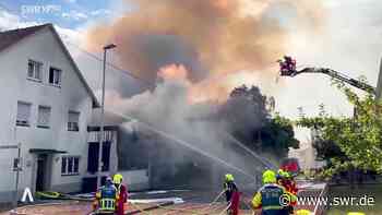 Großbrand in Metzingen mit zwei Schwerverletzten - SWR Aktuell
