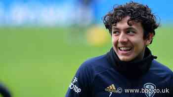 Ian Poveda: Leeds United winger joins Blackpool on season-long loan