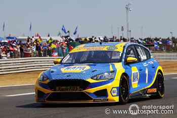 BTCC Thruxton: Cammish gifts Sutton victory in race two - Autosport
