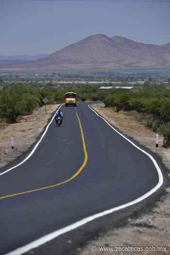 Reconstruye Gobernador David Monreal carretera Plenitud- Emancipación–Eréndira–Carrillo en Fresnillo; invierte 8.7 mdp - Gobierno del Estado de Zacatecas
