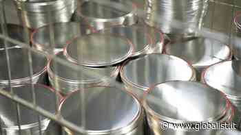 Sanzioni alla Russia: manca la “banda stagnata”: si rischia il fermo della produzione di lattine - Globalist.it