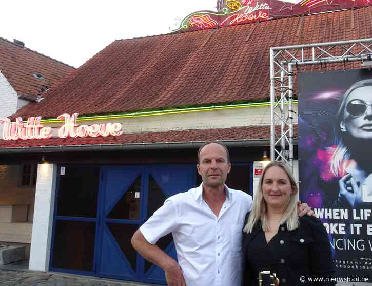 Vaste klanten Jurgen (53) en Isabel (41) nemen legendarische dancing over: “Bv’s zullen hier geregeld een acte de présence geven”