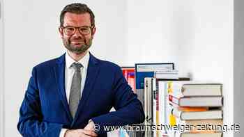 Buschmann: Über einen defekten VHS-Rekorder in die Politik