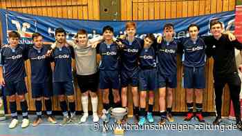 Turniersieg: Wolfsburgs Jung-Schiris beweisen Nervenstärke